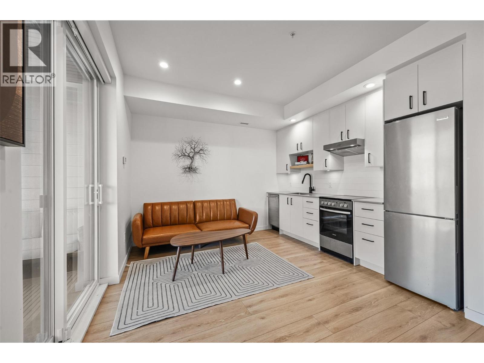 660 Cawston Avenue Unit# 311, Kelowna