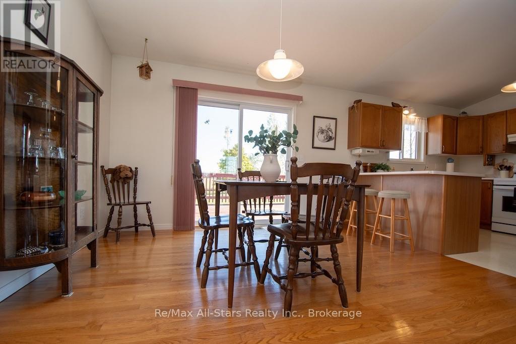 580 Fieldside Road, Kawartha Lakes, ON photo 9