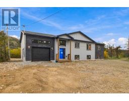 778-780 Pouch Cove Line