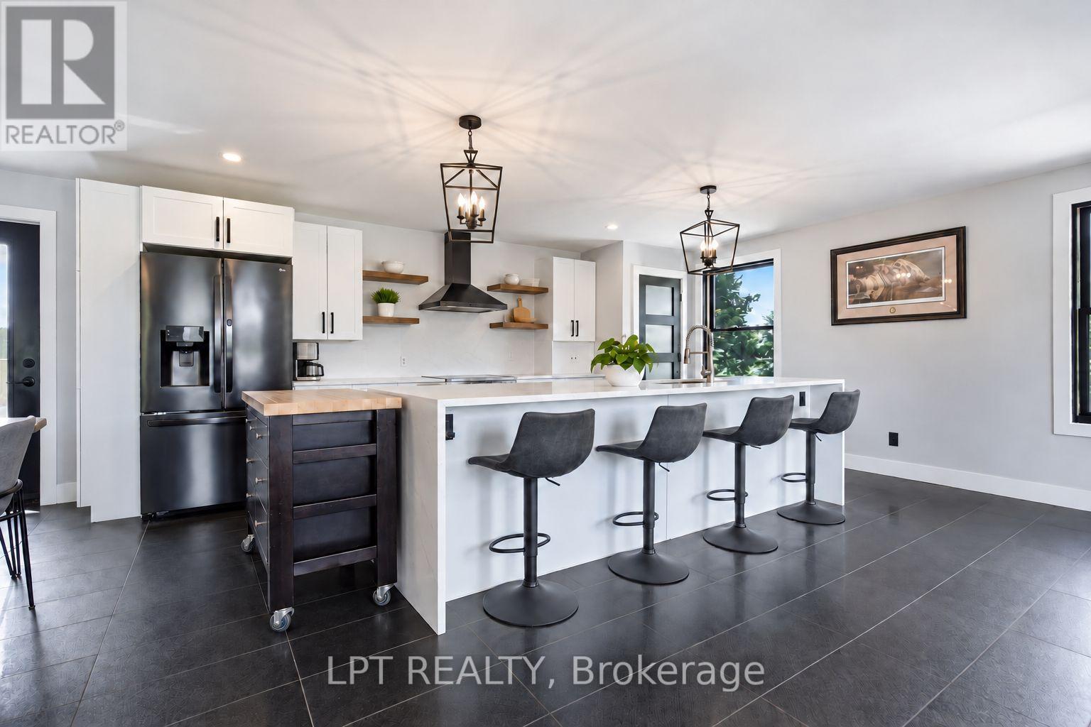 808 ELGINFIELD ROAD - 8