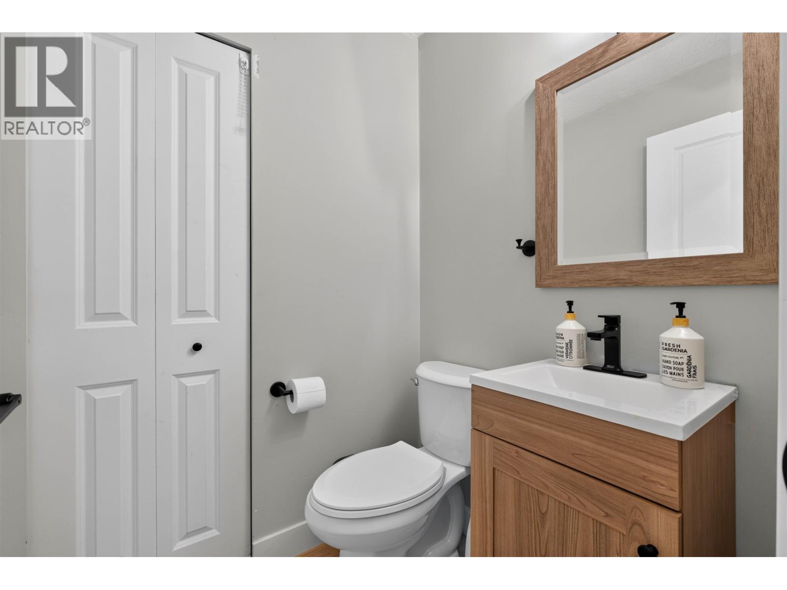 Photo of 11908 MEADOWLARK DRIVE 19