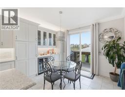 Kitchen - 23 Forest Ridge Avenue, Waterdown, ON L8B1V5 Photo 12
