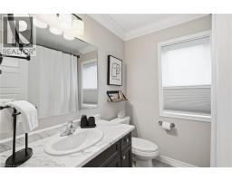 23 Forest Ridge Avenue, Waterdown, ON L8B1V5 Photo 32