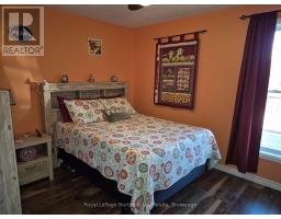 67 Chenier Road, Papineau Cameron, ON P0H1V0 Photo 12