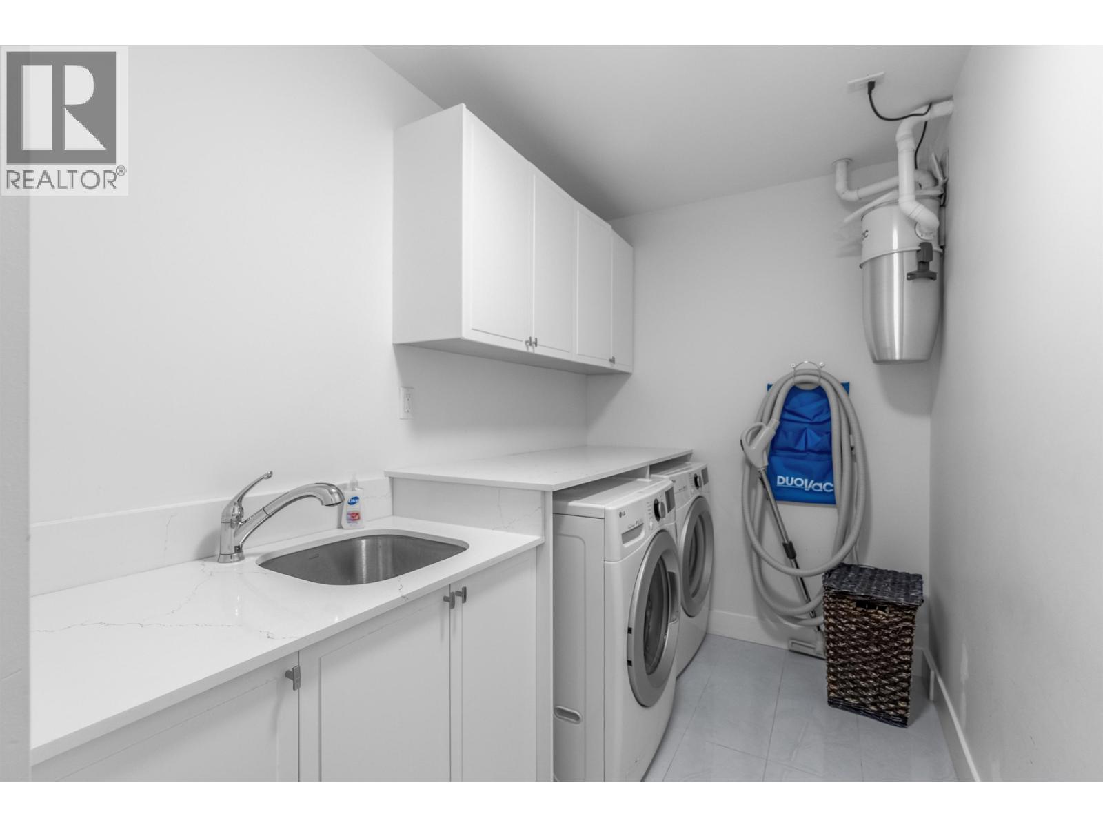 Photo of 101 3416 QUEENSTON AVENUE 26
