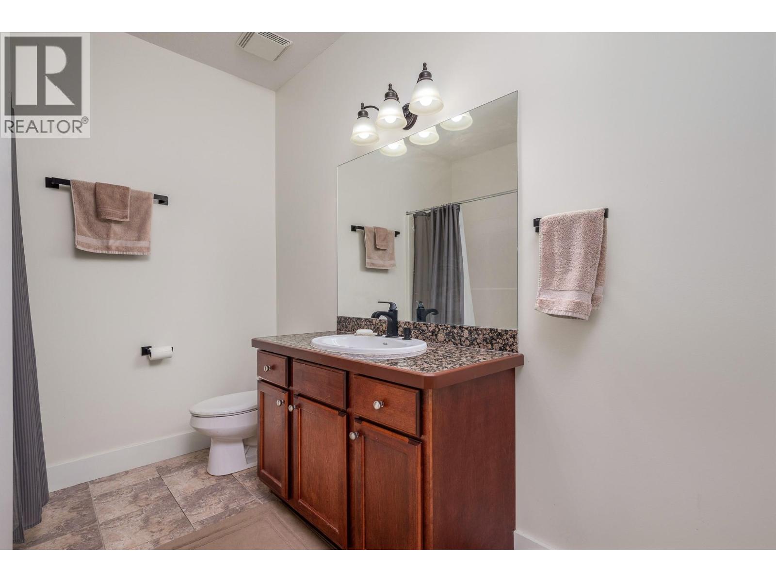 7760 Okanagan Landing Road Unit# 27, Vernon