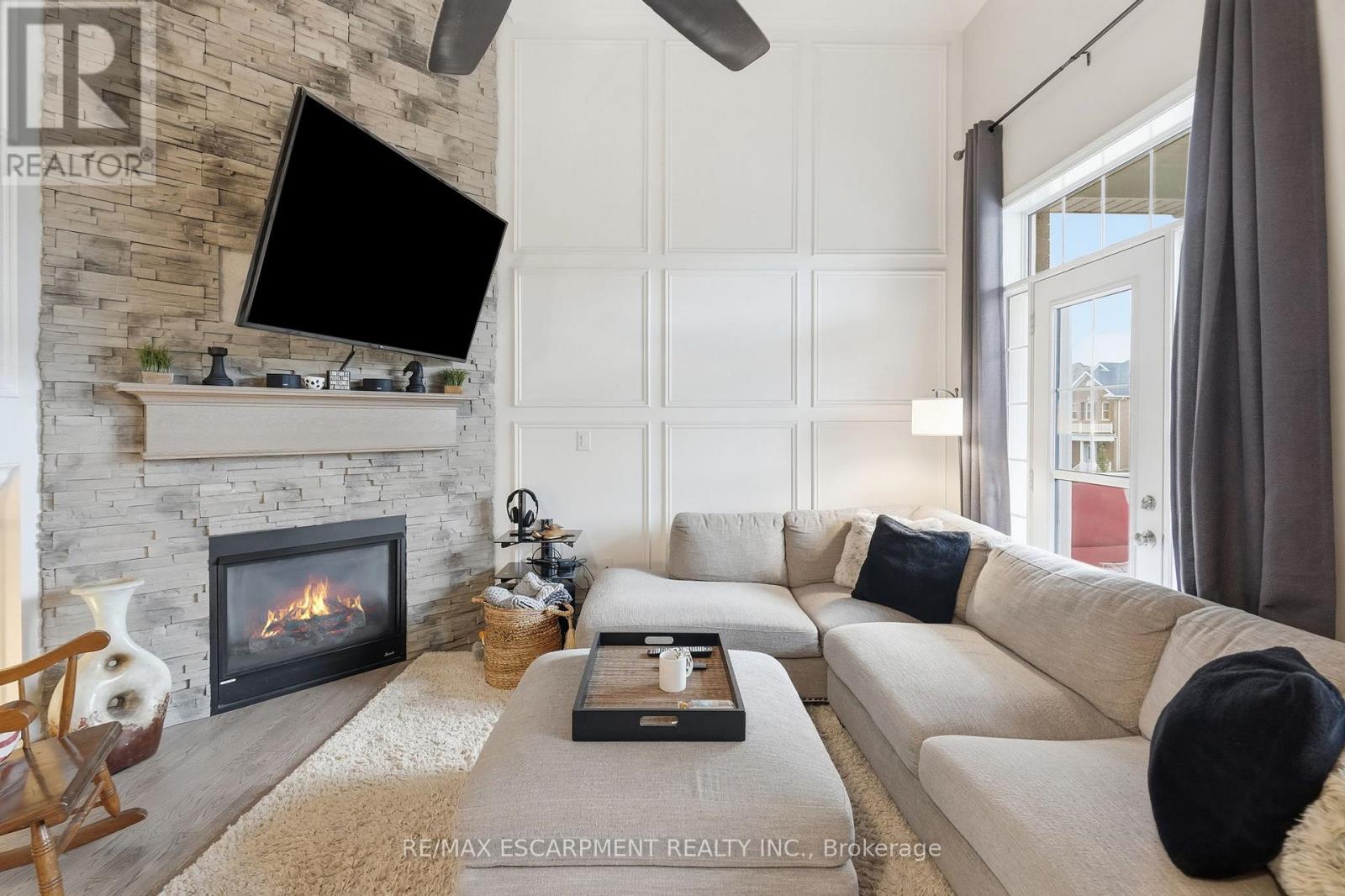 23 FOREST RIDGE AVENUE - 22