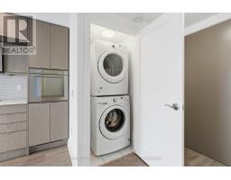 2004 - 10 York Street, Toronto, ON M5J0E1 Photo 16