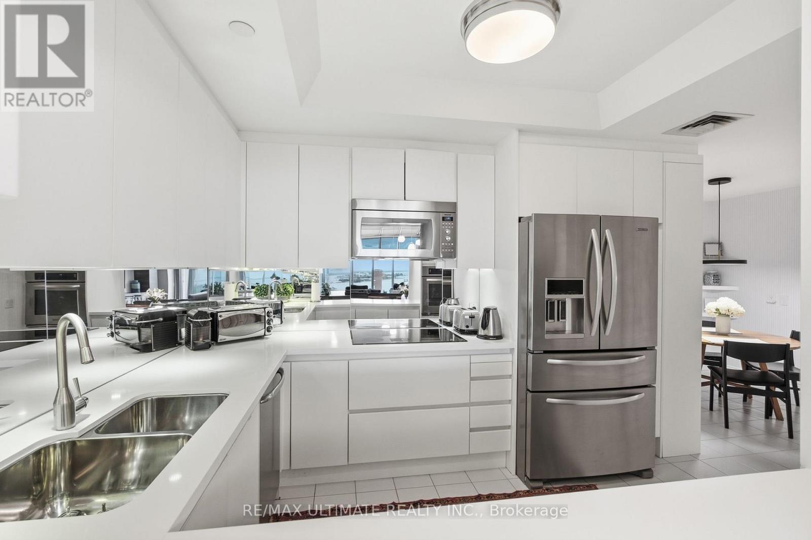 1105- 211 Queens Quay West, Toronto, ON photo 19