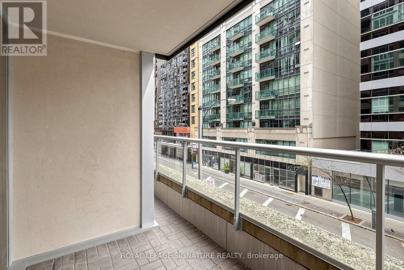 313- 270 Wellington Street West, Toronto, ON photo 28