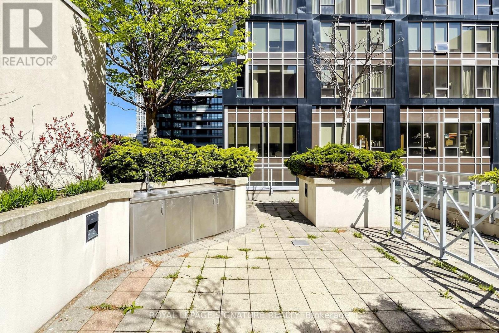 313- 270 Wellington Street West, Toronto, ON photo 35