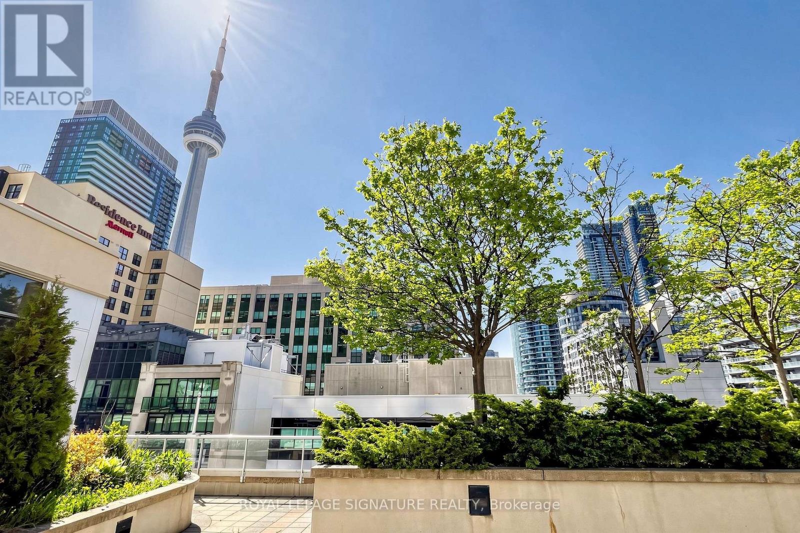 313- 270 Wellington Street West, Toronto, ON photo 36