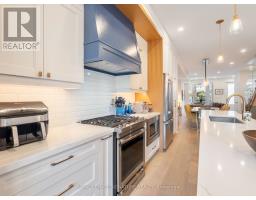 79 Lewis Street, Toronto, ON M4M2H2 Photo 19