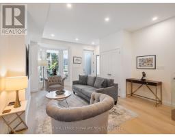 79 Lewis Street, Toronto, ON M4M2H2 Photo 9