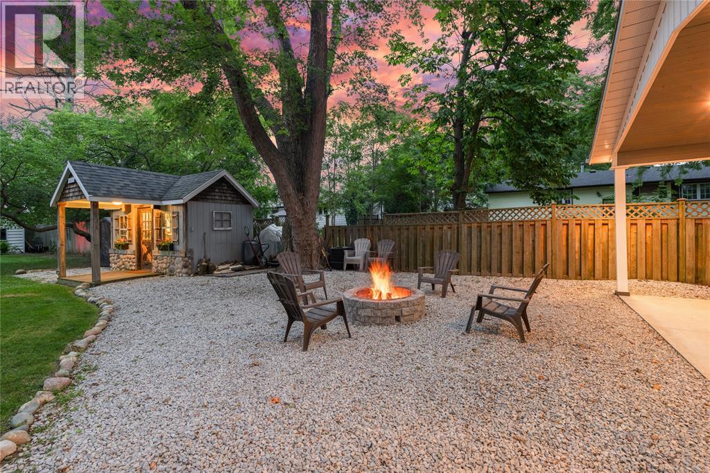 1224 EMILY STREET - 6