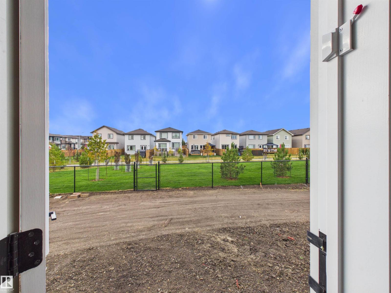 186 Scoria Wynd, photo 30