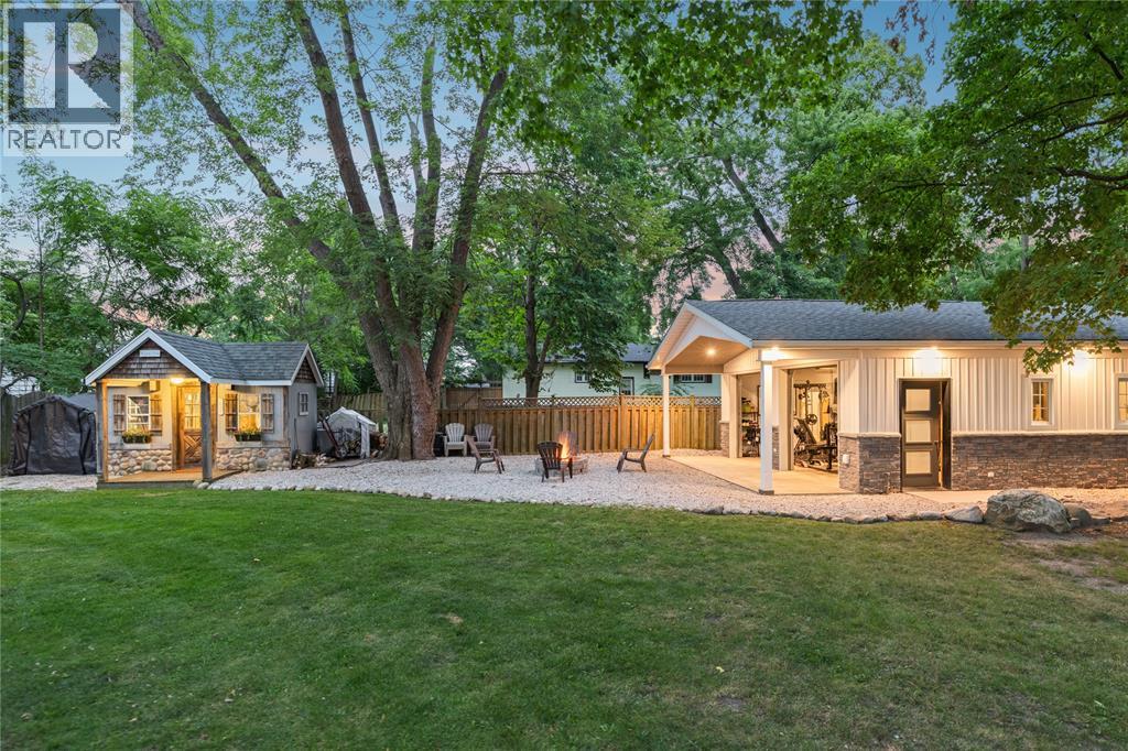 1224 EMILY STREET - 5