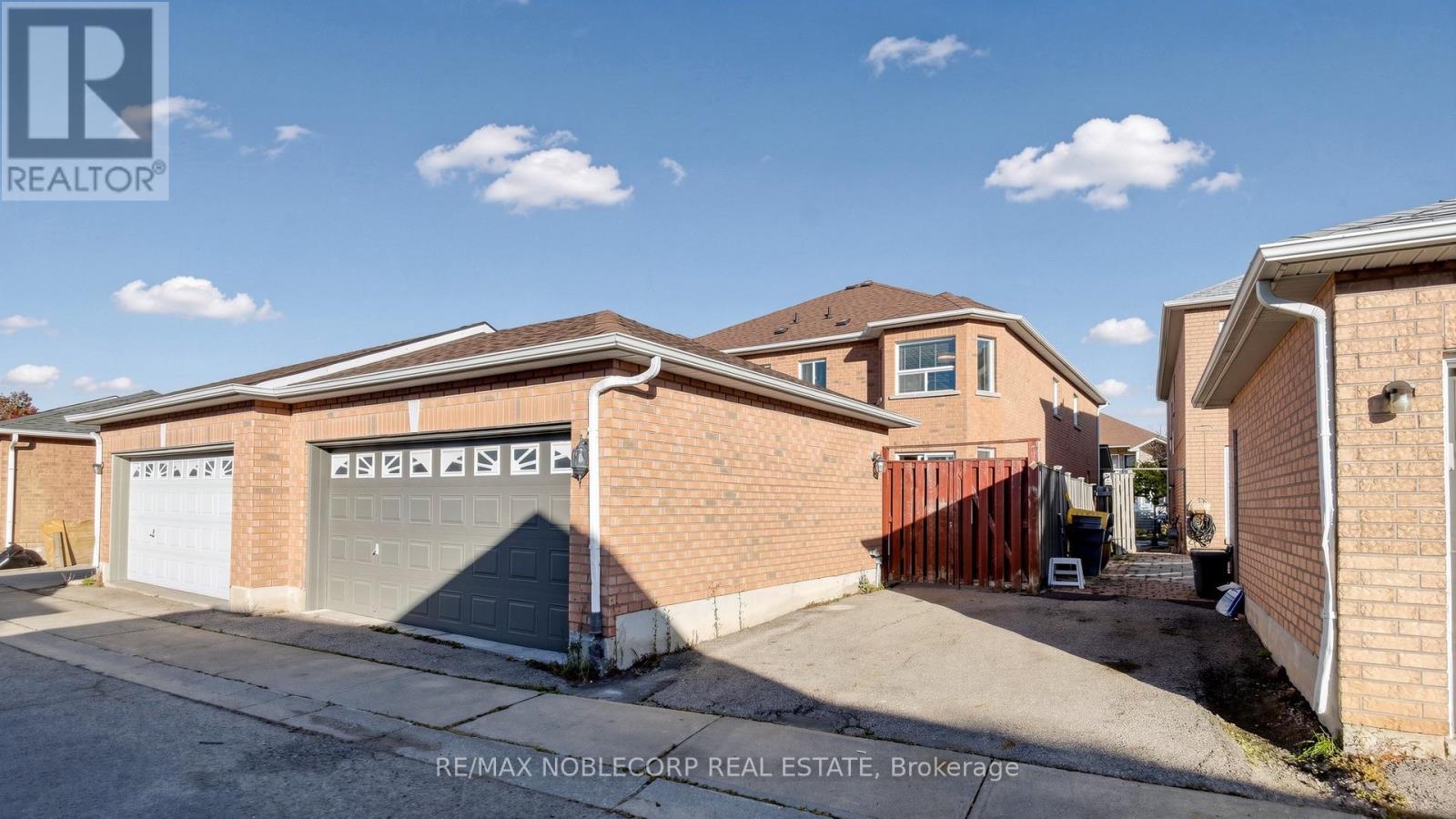 48 ED QUIGG WAY - 49