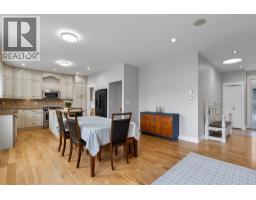 Kitchen - 7328 Rambler Place, Kamloops, BC V2C6Z1 Photo 9