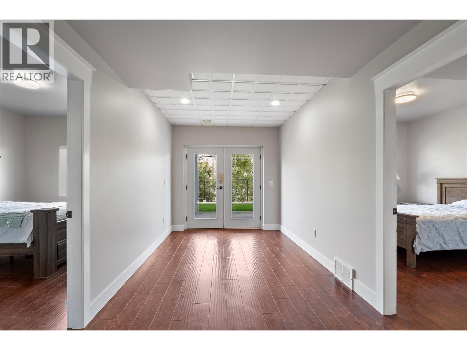 7328 RAMBLER Place - 35