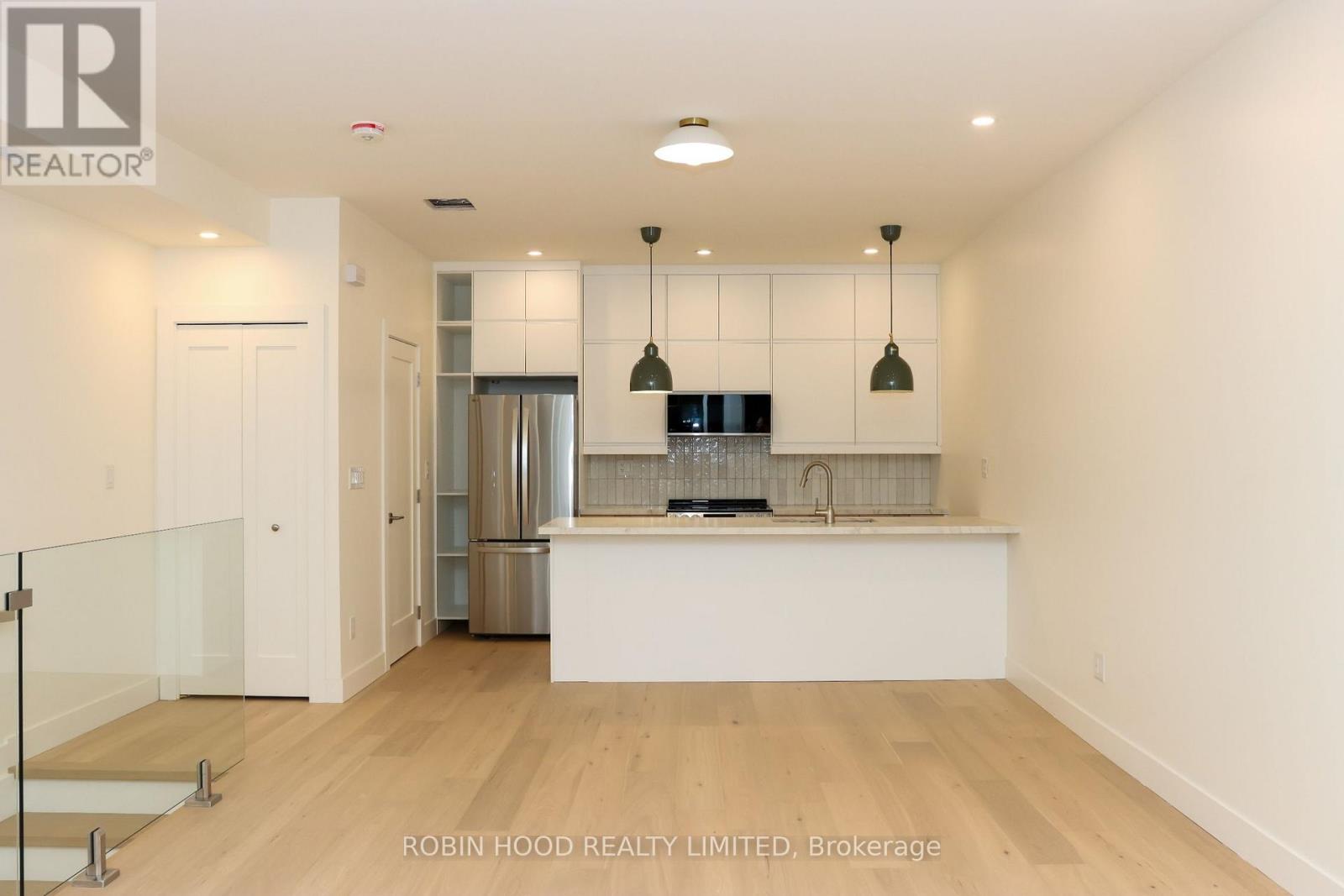 Photo of 247 Pacific Avenue