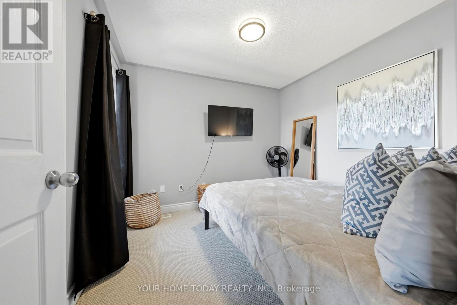 33 Preston Street, Halton Hills, ON photo 24