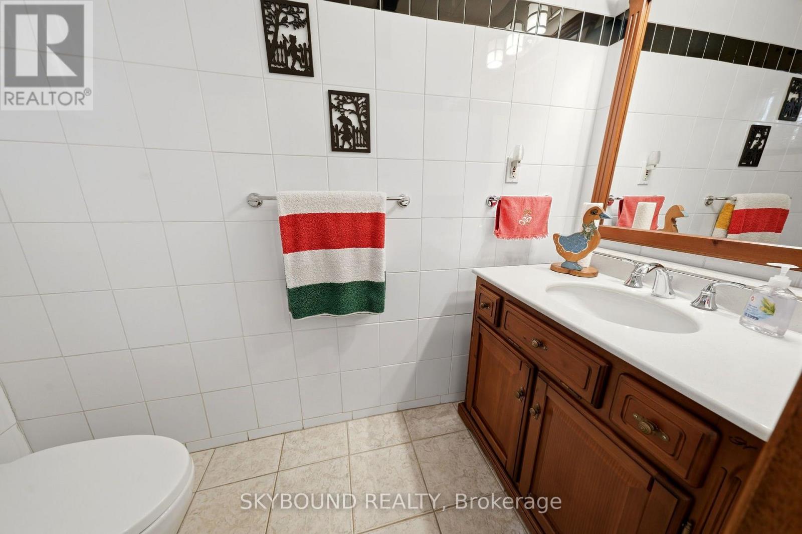 64A SAINT GEORGES BOULEVARD - 17