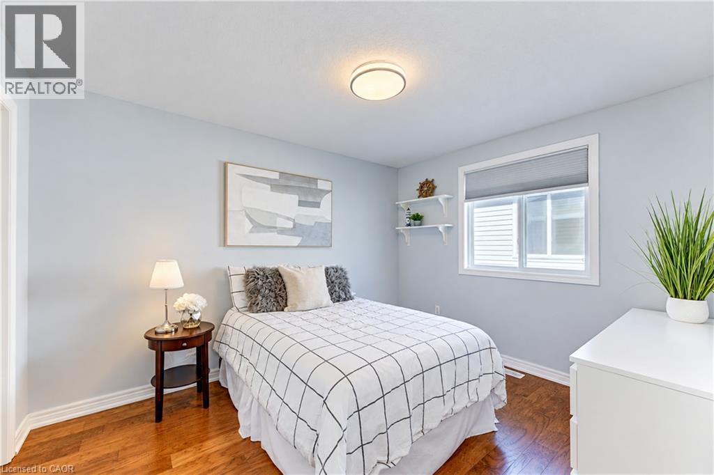 410 SANDY COVE Crescent - 30