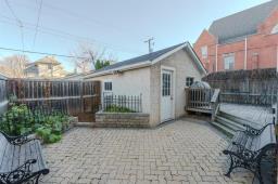 111 Cobourg Avenue, Winnipeg, MB R2L0H4 Photo 33