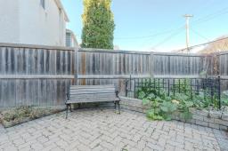 111 Cobourg Avenue, Winnipeg, MB R2L0H4 Photo 39