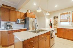 Recreation room - 111 Cobourg Avenue, Winnipeg, MB R2L0H4 Photo 9