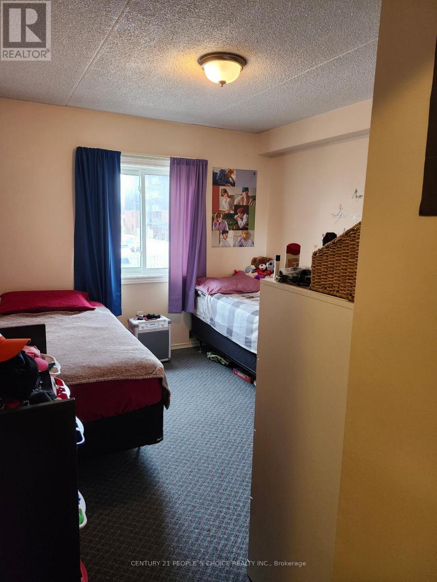 213- 72 Main Street East, Port Colborne, ON photo 12