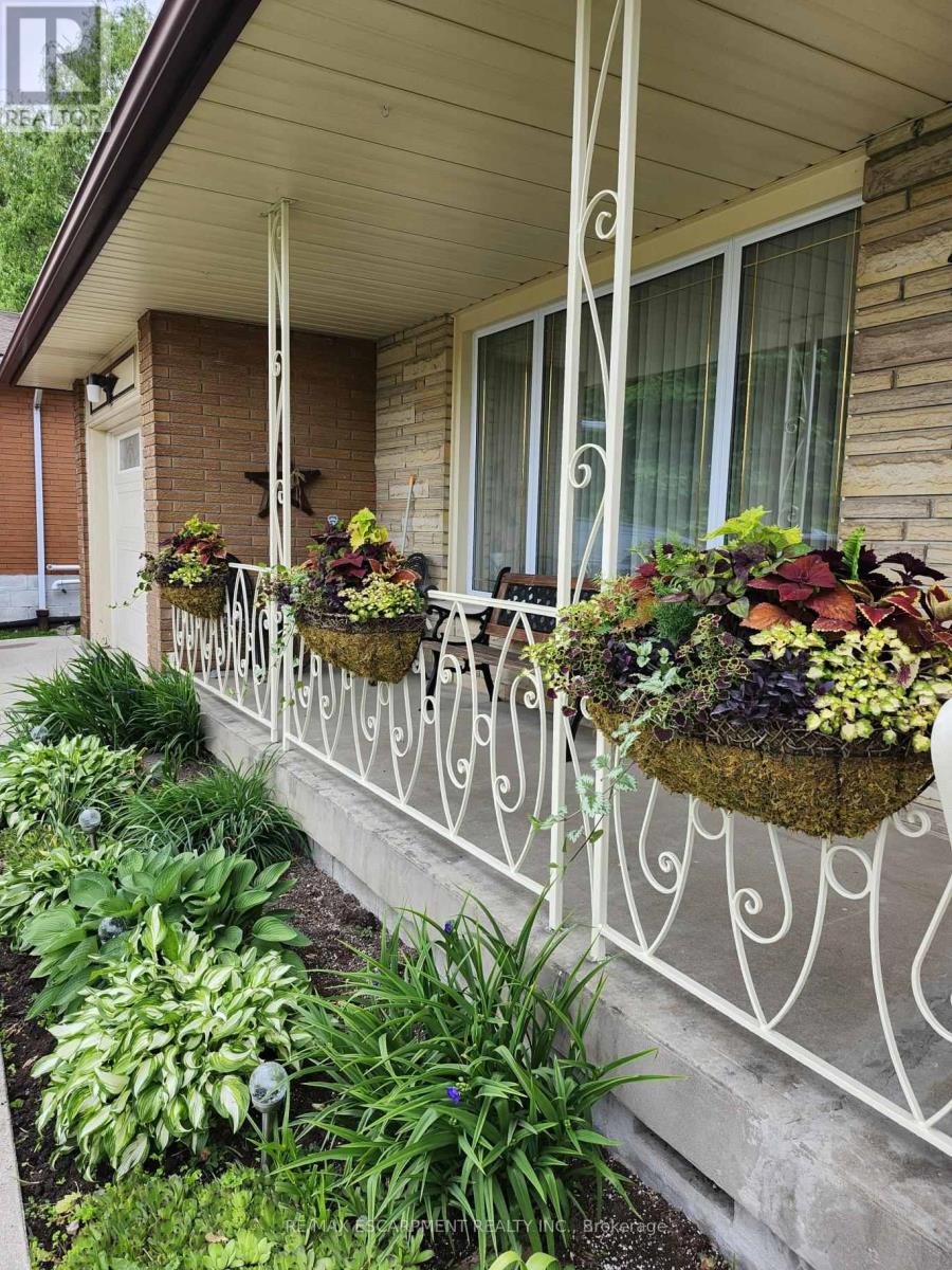 176 Kimberly Drive, Hamilton, ON photo 4