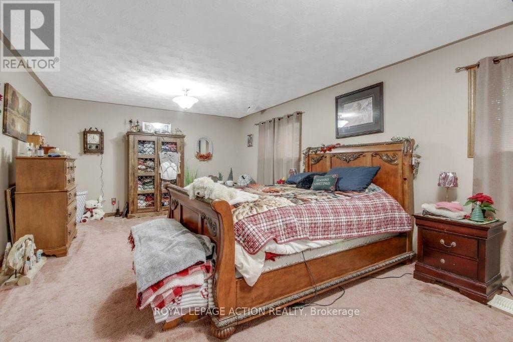 72 Lynden Hill Crescent, Brantford, ON photo 15