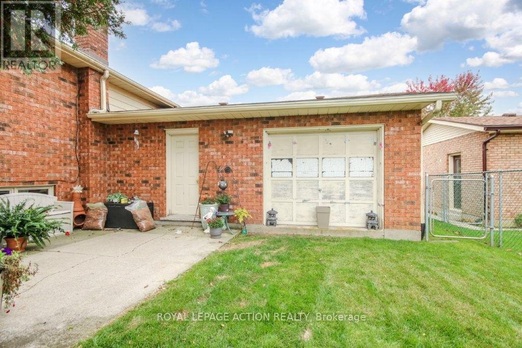 72 Lynden Hill Crescent, Brantford, ON photo 21