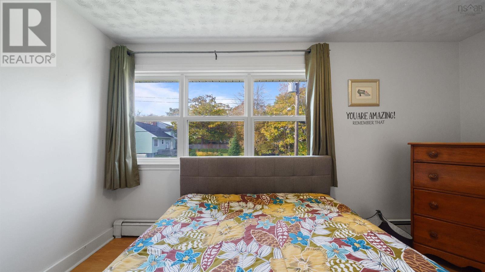 19 Highwood Street, photo 20