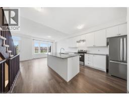 Kitchen - 585 Colborne Street E Unit# 107, Brantford, ON N3S0K4 Photo 10