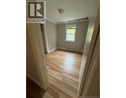 61 McKenzie Avenue, photo 10