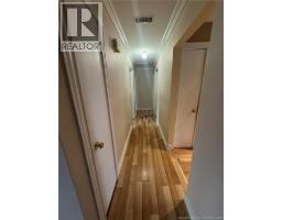 61 McKenzie Avenue, photo 11