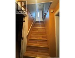 61 McKenzie Avenue, photo 12