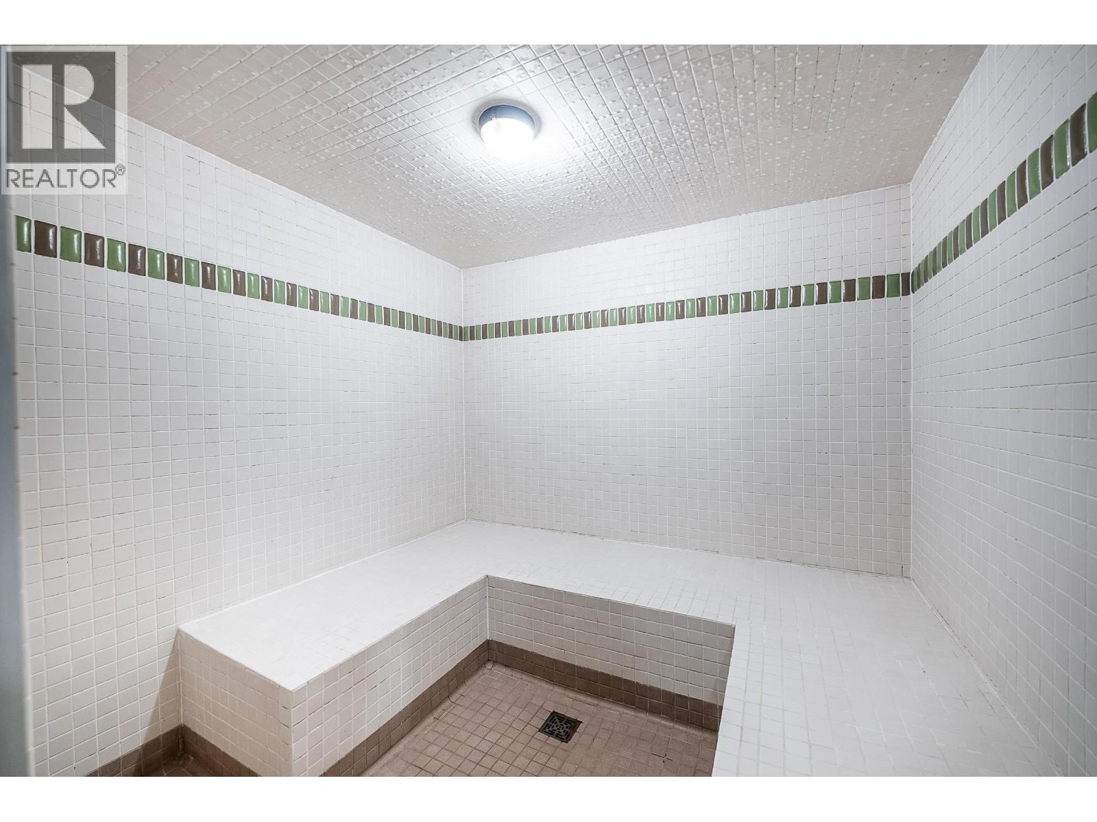 Photo of 3 290 NEWPORT DRIVE 27