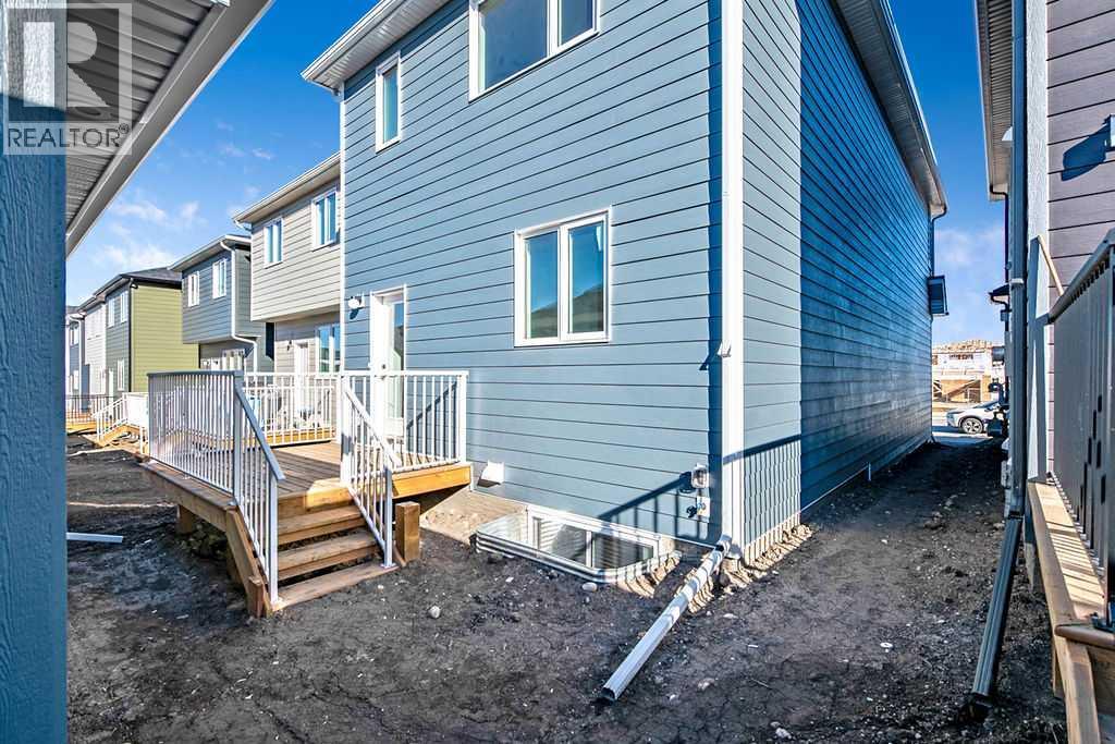 15457 45 Street SW, Calgary — photo 25