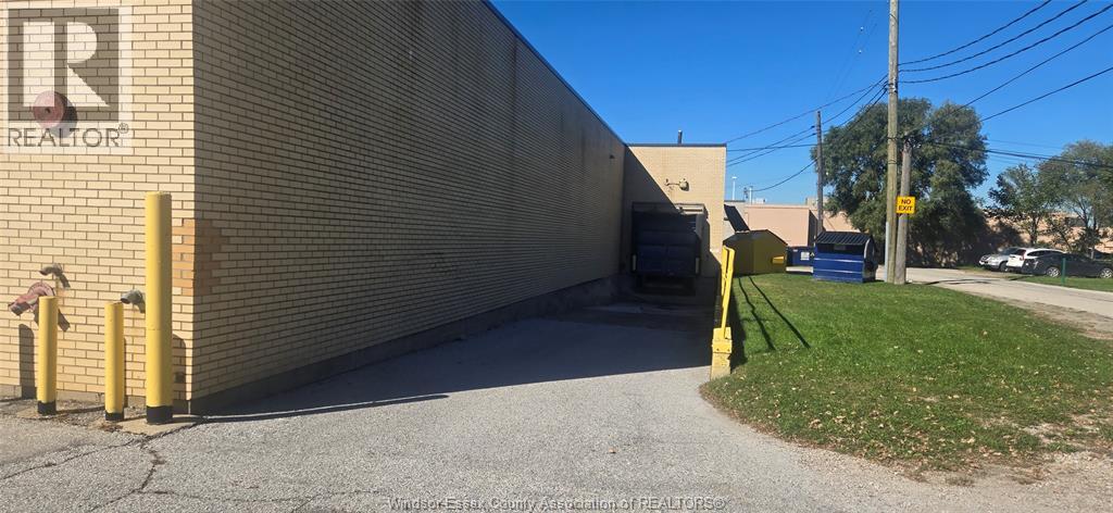 1640 HURON CHURCH ROAD Unit# A010020A BACK, Windsor