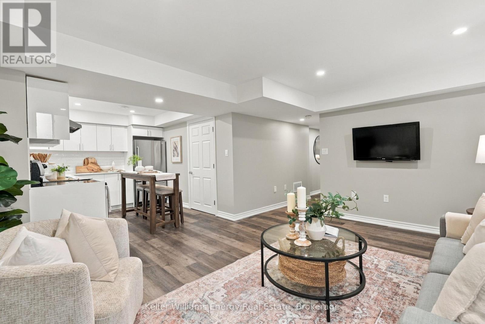 165 Douglas Kemp Crescent, Clarington, ON photo 29