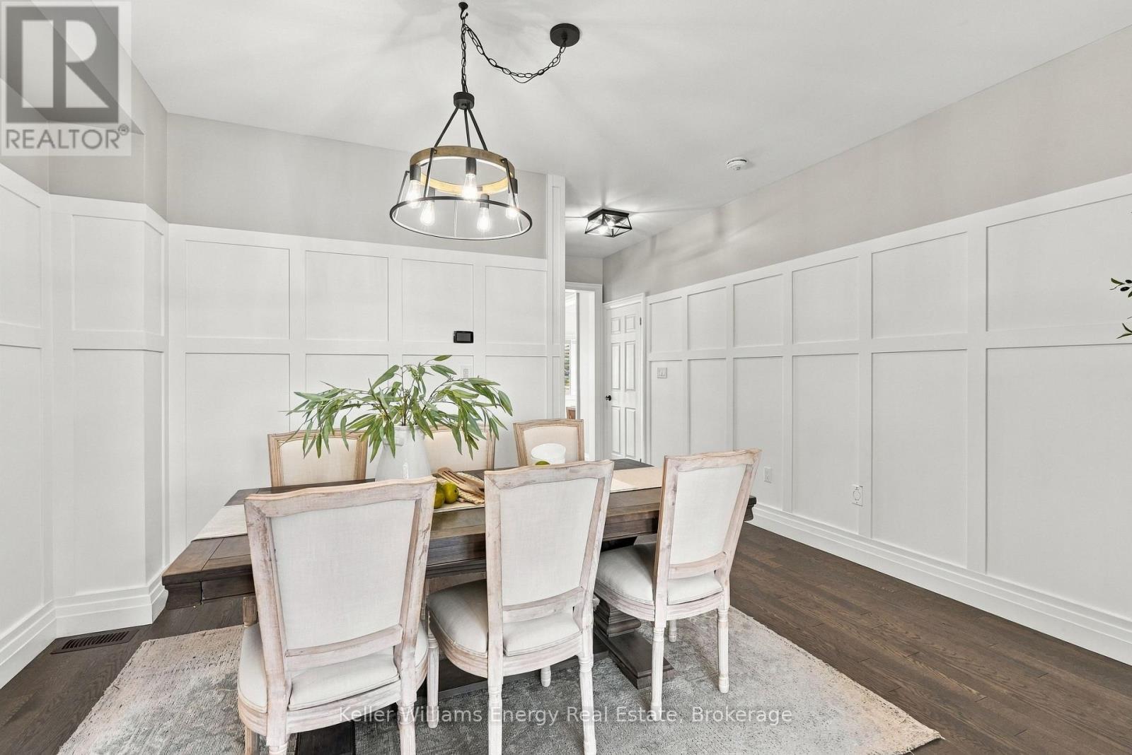 165 Douglas Kemp Crescent, Clarington, ON photo 4