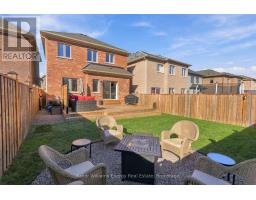 165 Douglas Kemp Crescent, Clarington, ON L1C7E4 Photo 36