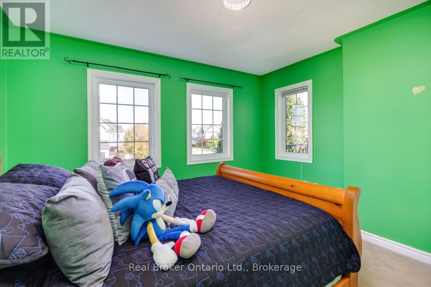 119 Allworth Crescent, Clarington, ON photo 26