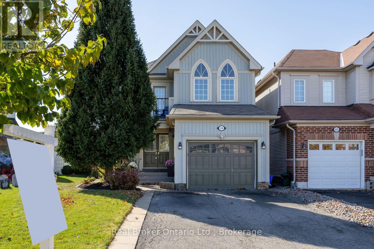 119 Allworth Crescent, Clarington, ON photo 3