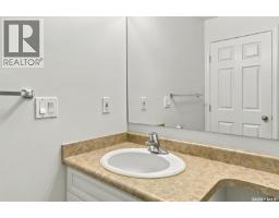 311 928 Heritage View, Saskatoon, SK S7H5T7 Photo 25