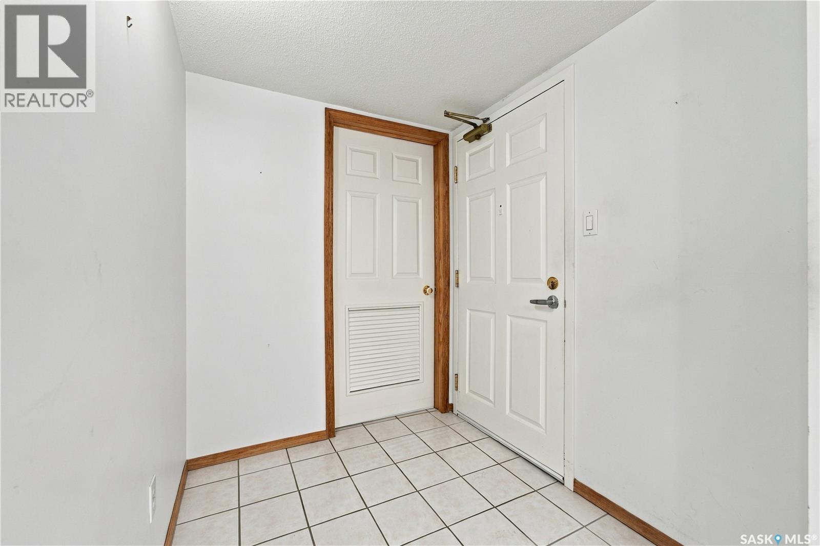 103 303 Pinehouse DRIVE, Saskatoon — photo 17